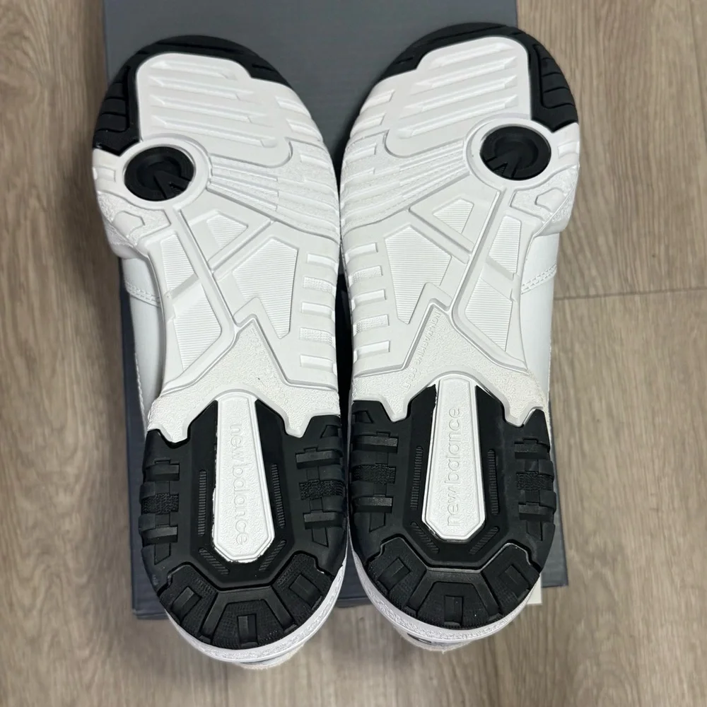 New Balance 550 White Black Casual Sneaker  (GS) Sizes 7Y/8.5W New